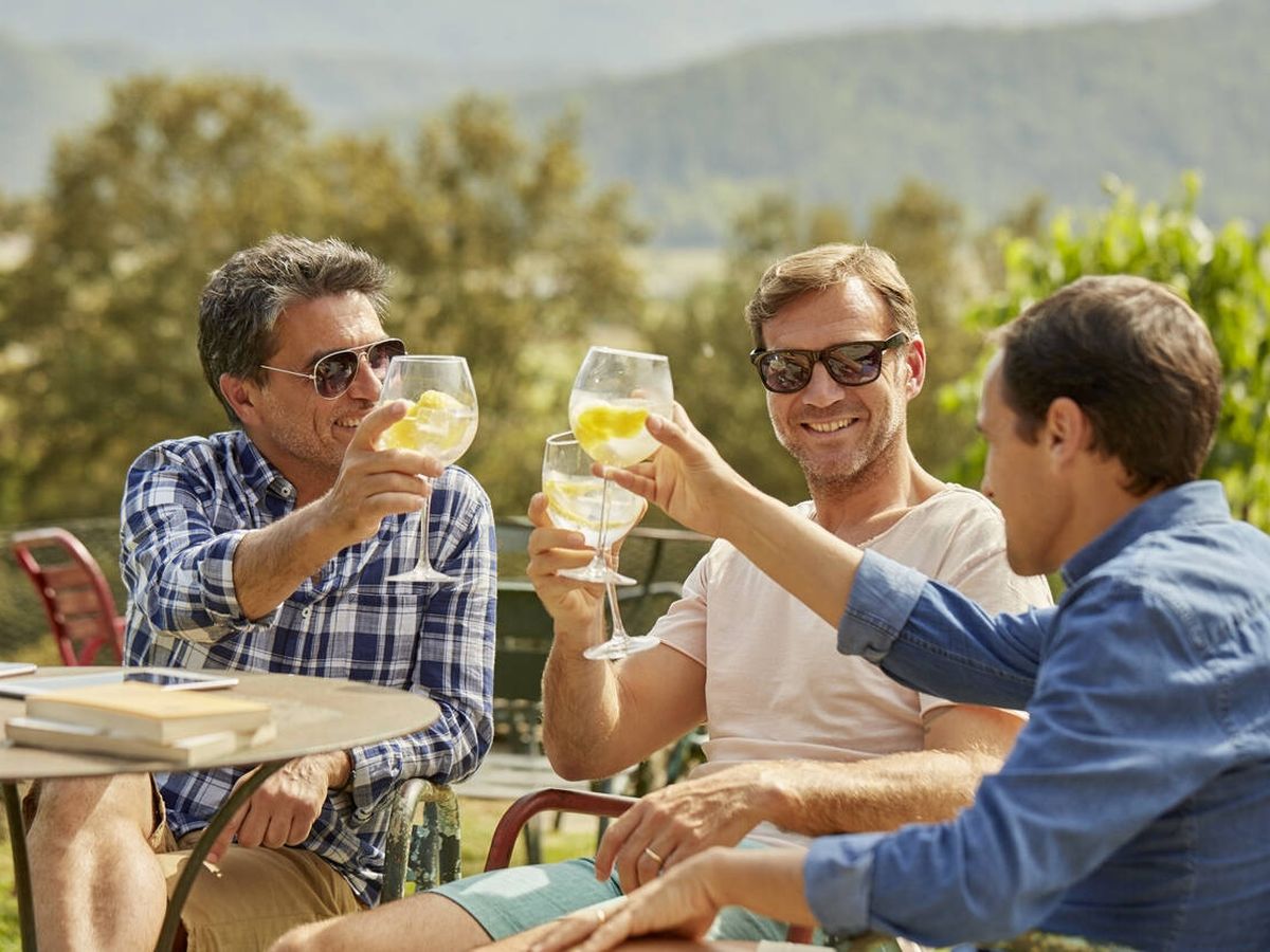 Amistades adultas: cómo volver a conectar en la era de la prisa