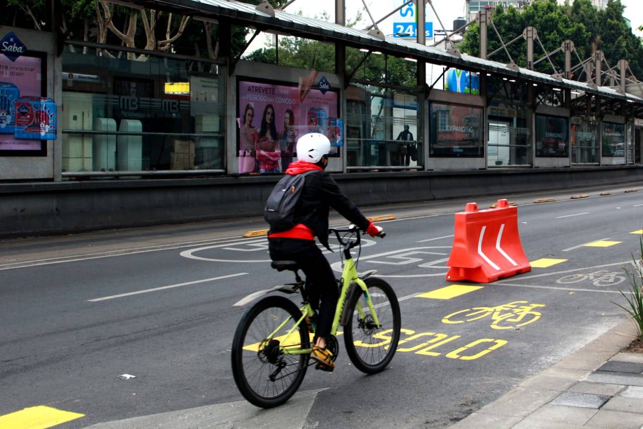 Ciclovías “seguras” vs. “pintadas”: cómo distinguir infraestructura real de una simple línea en el suelo