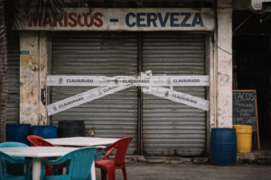 Redes criminales usan negocios fachada para lavar dinero en México