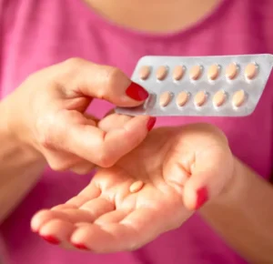 Estatinas: el medicamento que ayuda a bajar el colesterol y combatir infartos, ACV y demencia