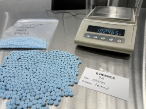 EE.UU. consolida hegemonía global en consumo de drogas y demanda de fentanilo