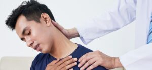 Dolor en el hombro: cuándo el manguito rotador requiere fisioterapia y en qué casos se necesita cirugía