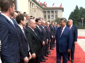 Trump busca mediación china en conflicto de Irán durante visita oficial