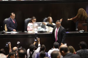 Choque institucional por reforma electoral eleva riesgo de judicialización en elecciones