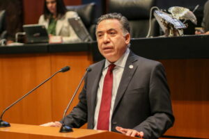 Inzunza invoca a Juárez ante choque por presencia de CIA en México